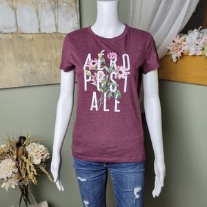 Aeropostale Floral Graphic Logo Tee Maroon Pink Flowers